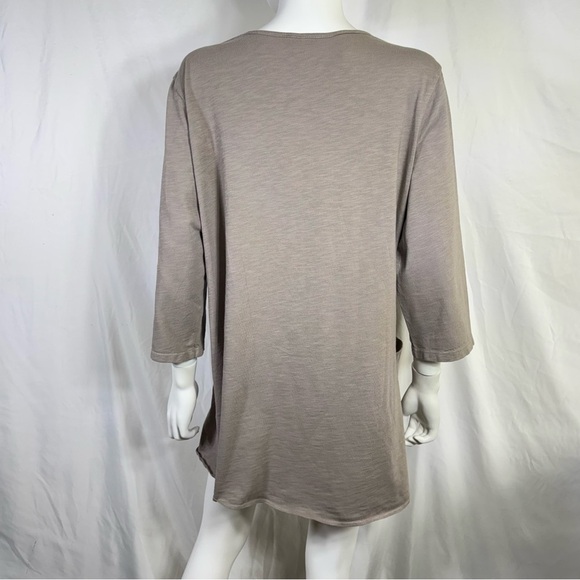 Prairie Cotton Women’s 3/4 Sleeve Scallop Tunic with Front Pockets - Picture 3 of 6